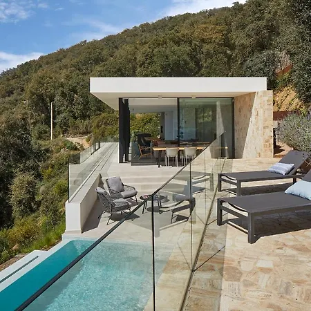 Villa Casa Pere Costa Brava - By Emerald *